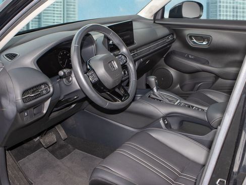 Certified 2023 Honda HR-V EX-L image 9