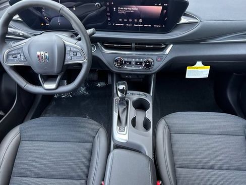 New 2026 Buick Envista Preferred w/ Convenience I Package FWD image 14