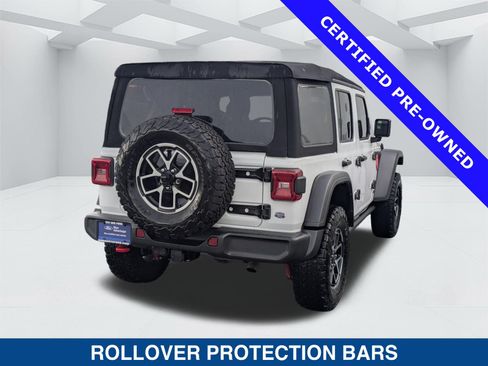 Used 2024 Jeep Wrangler Unlimited Rubicon AWD/4WD image 5