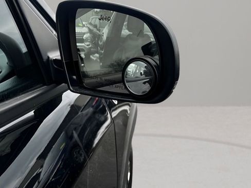 Used 2018 Jeep Compass Trailhawk w/ Leather Interior Group image 31