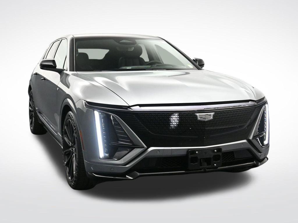 Used 2026 Cadillac Lyriq V w/ LPO, Floor Liner Package AWD/4WD image 7