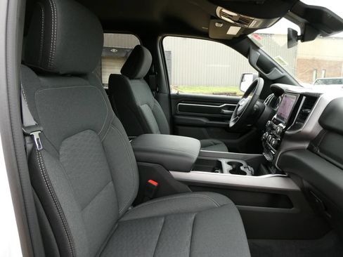 New 2026 RAM 1500 Big Horn AWD/4WD image 10
