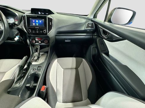 Used 2018 Subaru Crosstrek 2.0i Premium w/ Popular Package #2 AWD/4WD image 16