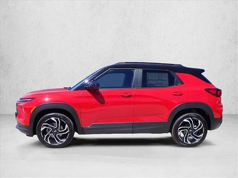 New 2026 Chevrolet TrailBlazer RS w/ Convenience Package AWD/4WD image 2