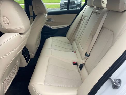 Used 2022 BMW 330i xDrive Sedan w/ Driving Assistance Package AWD/4WD image 21