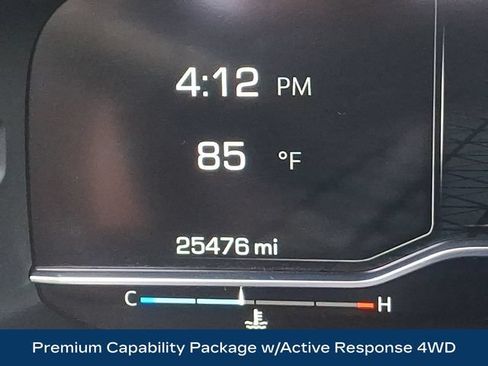 Used 2023 GMC Yukon Denali Ultimate AWD/4WD image 6