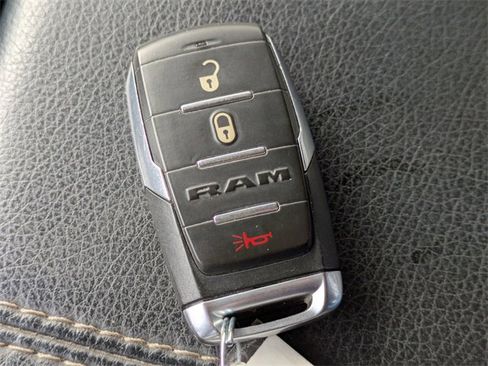Used 2020 RAM 1500 Big Horn image 31