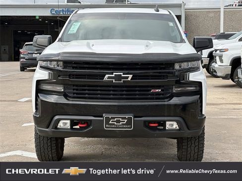 Used 2021 Chevrolet Silverado 1500 LT Trail Boss w/ Convenience Package II image 8