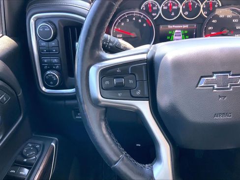 Used 2021 Chevrolet Silverado 1500 RST w/ Z71 Off-Road Package AWD/4WD image 24