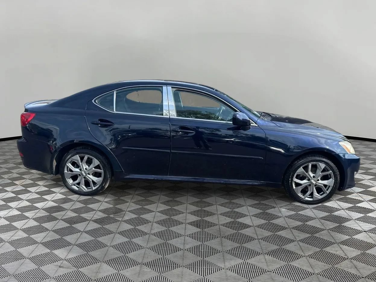 Used 2008 Lexus IS 250 AWD image 4