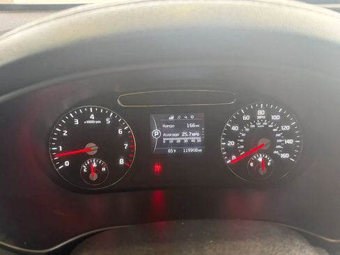 Used 2017 Kia Sorento LX FWD image 11