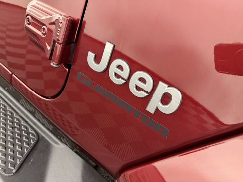 Used 2021 Jeep Gladiator Overland w/ Popular Equipment Package AWD/4WD image 52