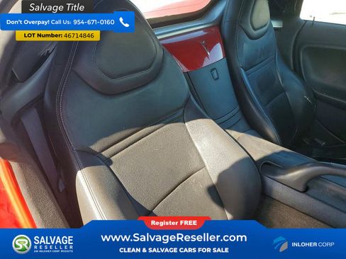 Used 2006 Pontiac Solstice Convertible w/ Premium Package image 2