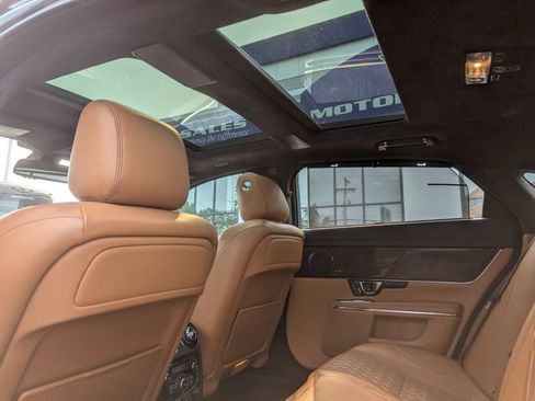 Used 2017 Jaguar XJ L Supercharged RWD image 49