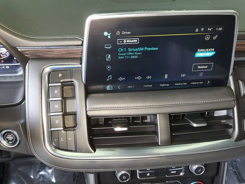Used 2023 Chevrolet Tahoe LT w/ Luxury Package AWD/4WD image 36