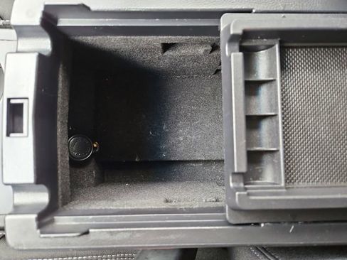 Used 2018 Subaru Outback 2.5i Premium image 30