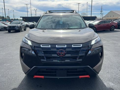 New 2026 Nissan Rogue SV image 2