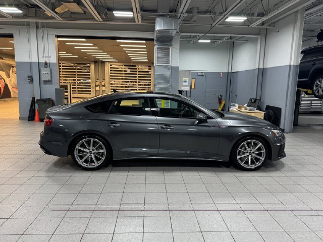 Used 2025 Audi A5 2.0T Premium AWD/4WD image 4