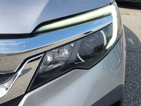 Used 2021 Honda Pilot LX image 9