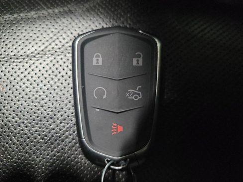 Used 2020 GMC Terrain SLT AWD/4WD image 32