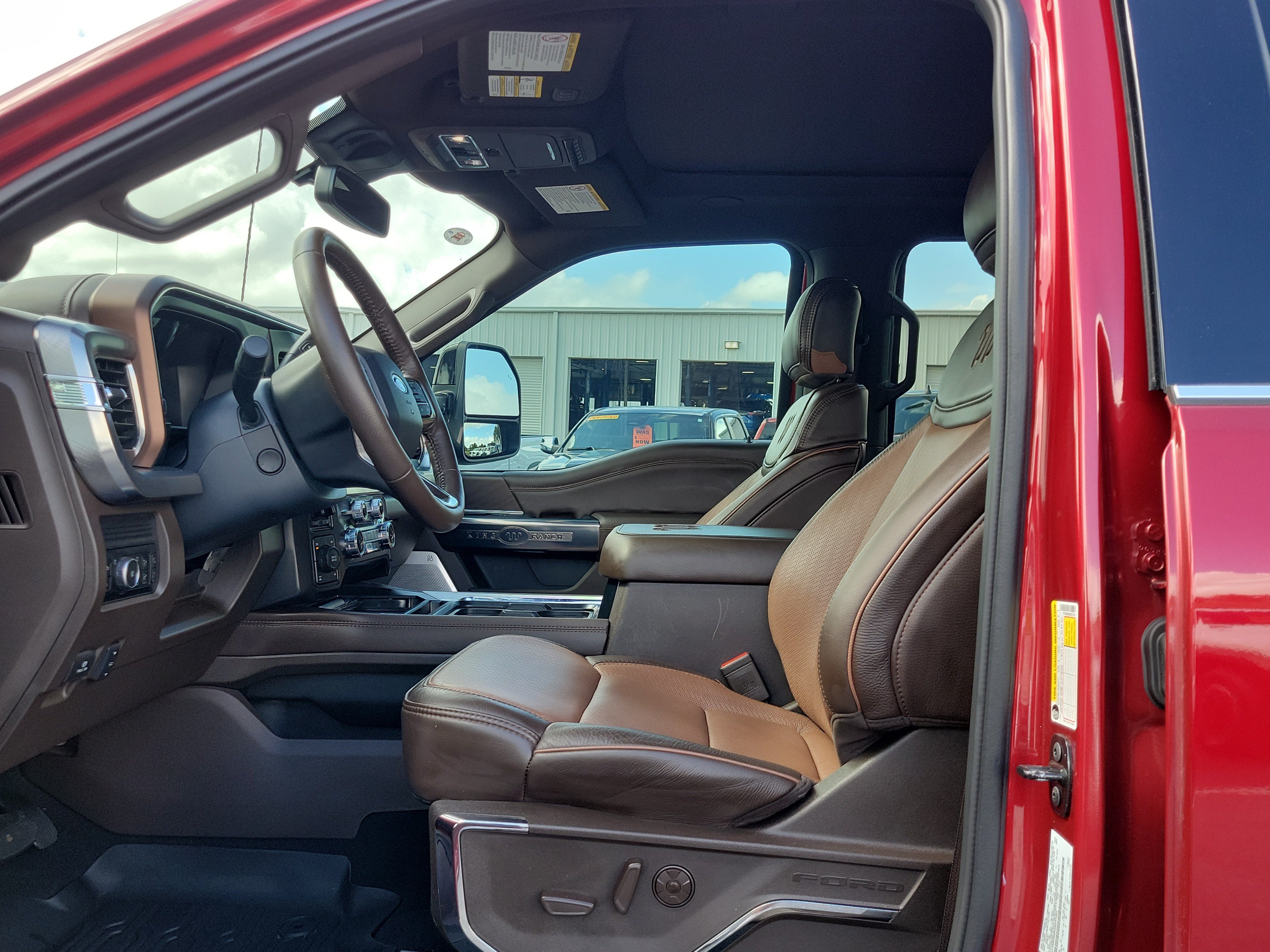 Certified 2025 Ford F250 King Ranch AWD/4WD image 19