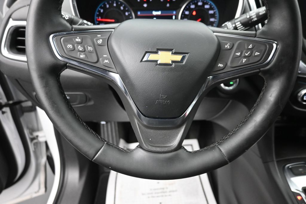 Used 2024 Chevrolet Equinox LT AWD/4WD image 17