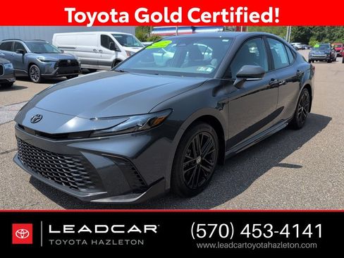 Certified 2025 Toyota Camry SE w/ Convenience Package AWD/4WD image 1