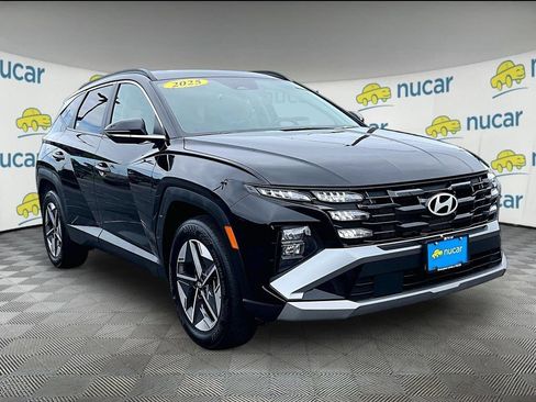Used 2025 Hyundai Tucson SEL AWD/4WD image 1