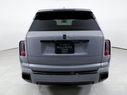 New 2027 Rolls-Royce Cullinan Black Badge AWD/4WD image 9