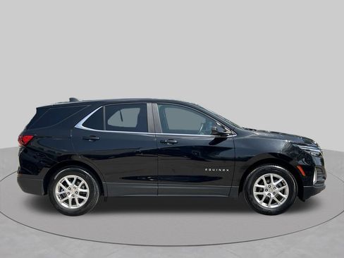 Used 2024 Chevrolet Equinox LT FWD image 7