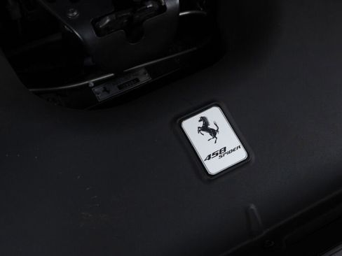 Used 2015 Ferrari 458 Spider RWD image 21