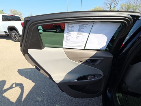 Used 2016 Chevrolet Malibu LS image 26