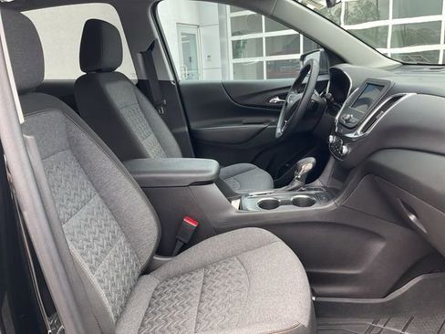 Certified 2023 Chevrolet Equinox LT AWD/4WD image 9