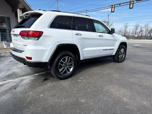 Used 2022 Jeep Grand Cherokee Limited image 5