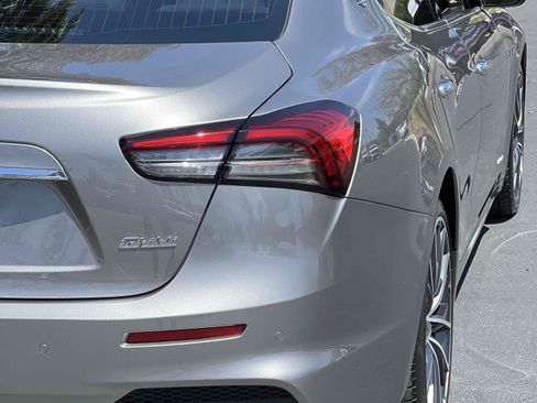 Used 2021 Maserati Ghibli S GranSport RWD image 70