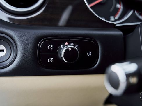 Used 2016 Bentley Continental GT image 44