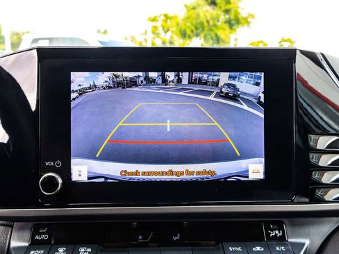 Certified 2025 Toyota Camry LE FWD image 34