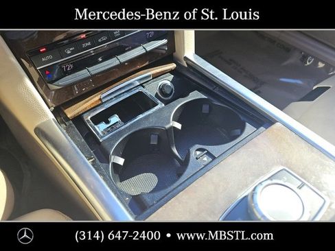 Used 2014 Mercedes-Benz E 350 4MATIC Sedan image 28