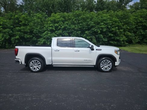 Certified 2022 GMC Sierra 1500 Denali w/ Denali Reserve Package AWD/4WD image 9