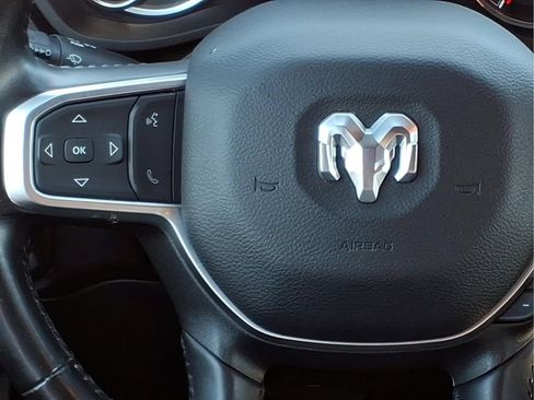 Used 2024 RAM 2500 Big Horn AWD/4WD image 10