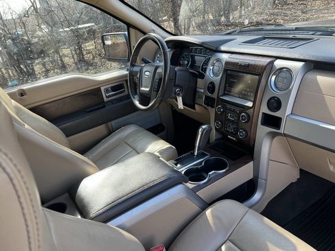Used 2013 Ford F150 Lariat w/ Lariat Chrome Pkg image 23