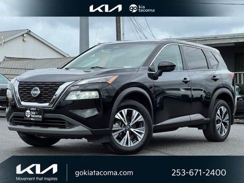 Used 2022 Nissan Rogue SV image 1