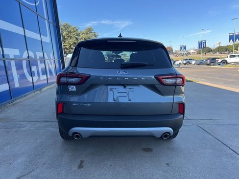 New 2026 Ford Escape Active image 5