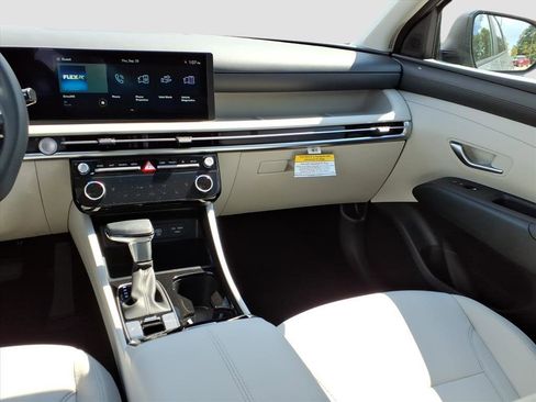 New 2026 Hyundai Tucson SEL image 8