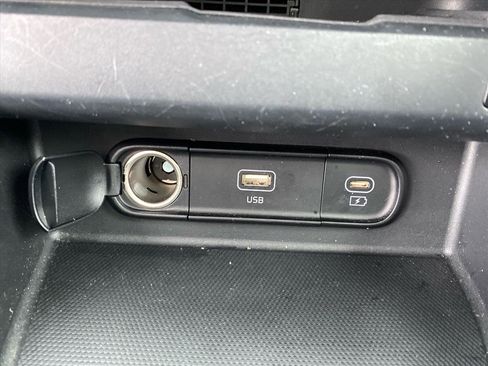 Certified 2024 Kia Seltos EX image 12