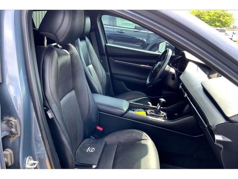 Used 2024 MAZDA MAZDA3 s FWD image 8