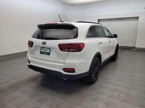 Used 2020 Kia Sorento S FWD image 9