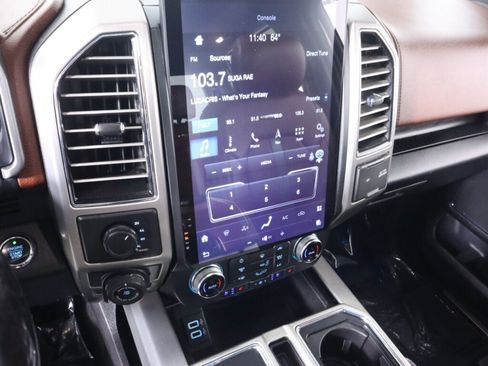 Used 2018 Ford F150 Platinum w/ Technology Package AWD/4WD image 17
