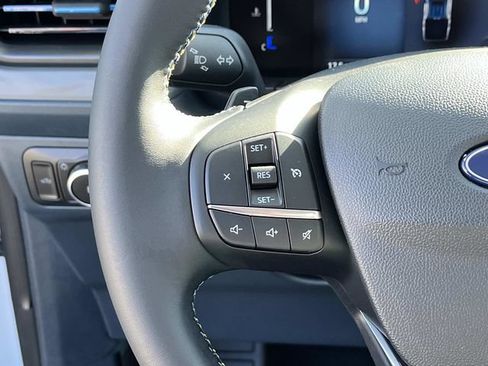 Used 2025 Ford Maverick Lobo AWD/4WD image 31