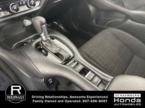 Used 2025 Honda HR-V LX image 18